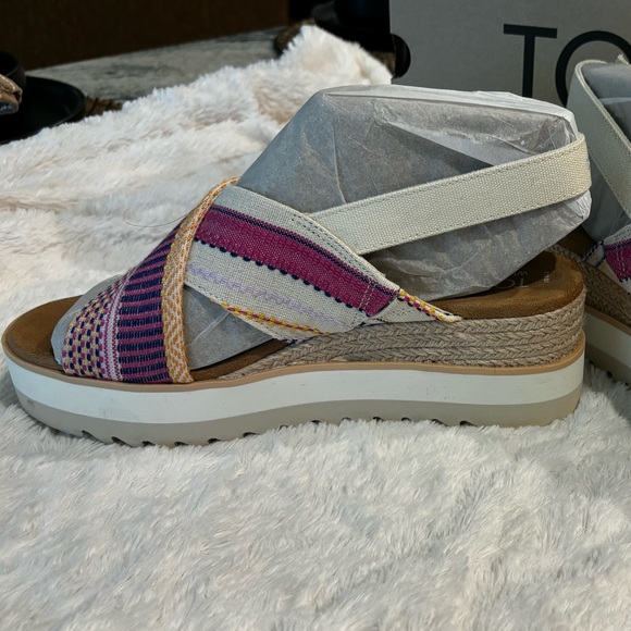 TOMS Diana Crossover Sandal Size 8 - Picture 5 of 9